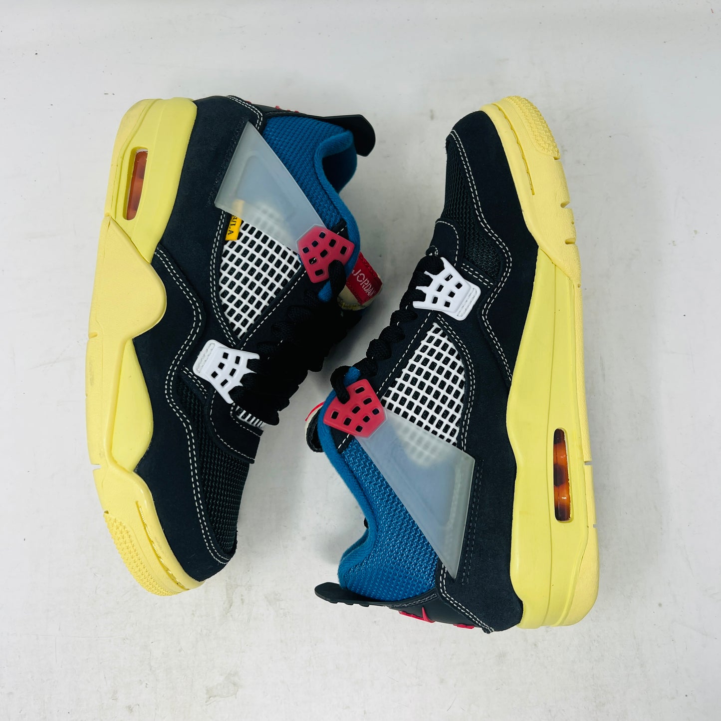 Jordan 4 Retro Union Off Noir