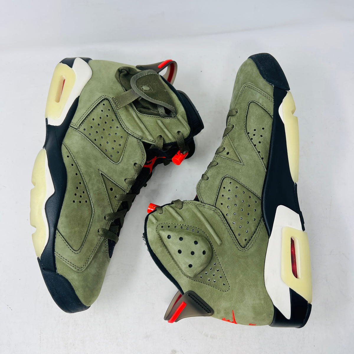 Jordan 6 Retro Travis Scott