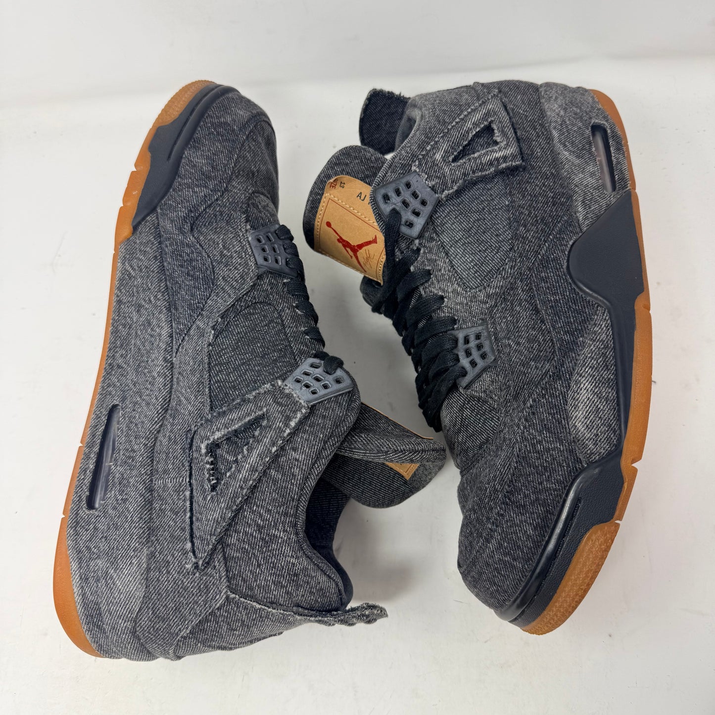 Jordan 4 Retro Levi's Black (Blank Tag)