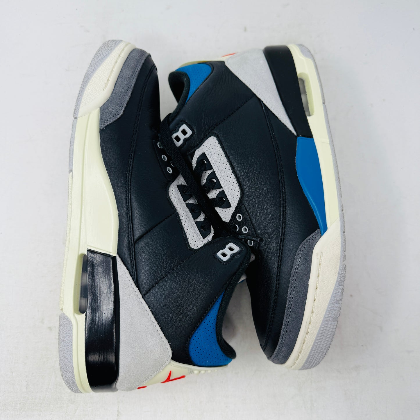 Jordan 3 Retro OG Rare Air