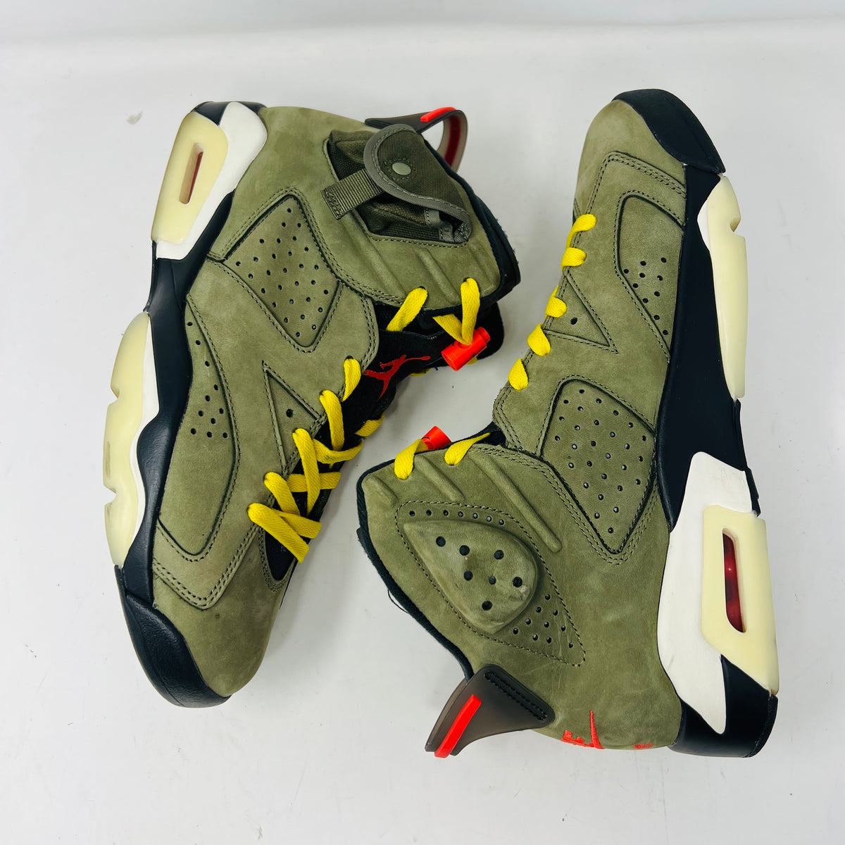 Jordan 6 Retro Travis Scott