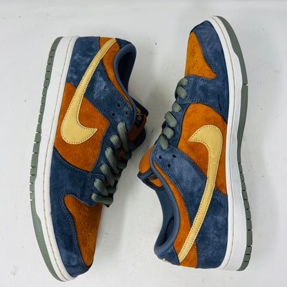 Nike SB Dunk Low Light Carbon Monarch