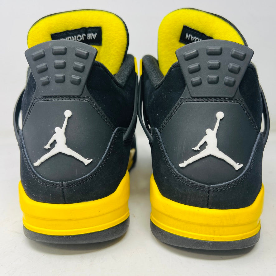 Jordan 4 Retro Thunder (2023)
