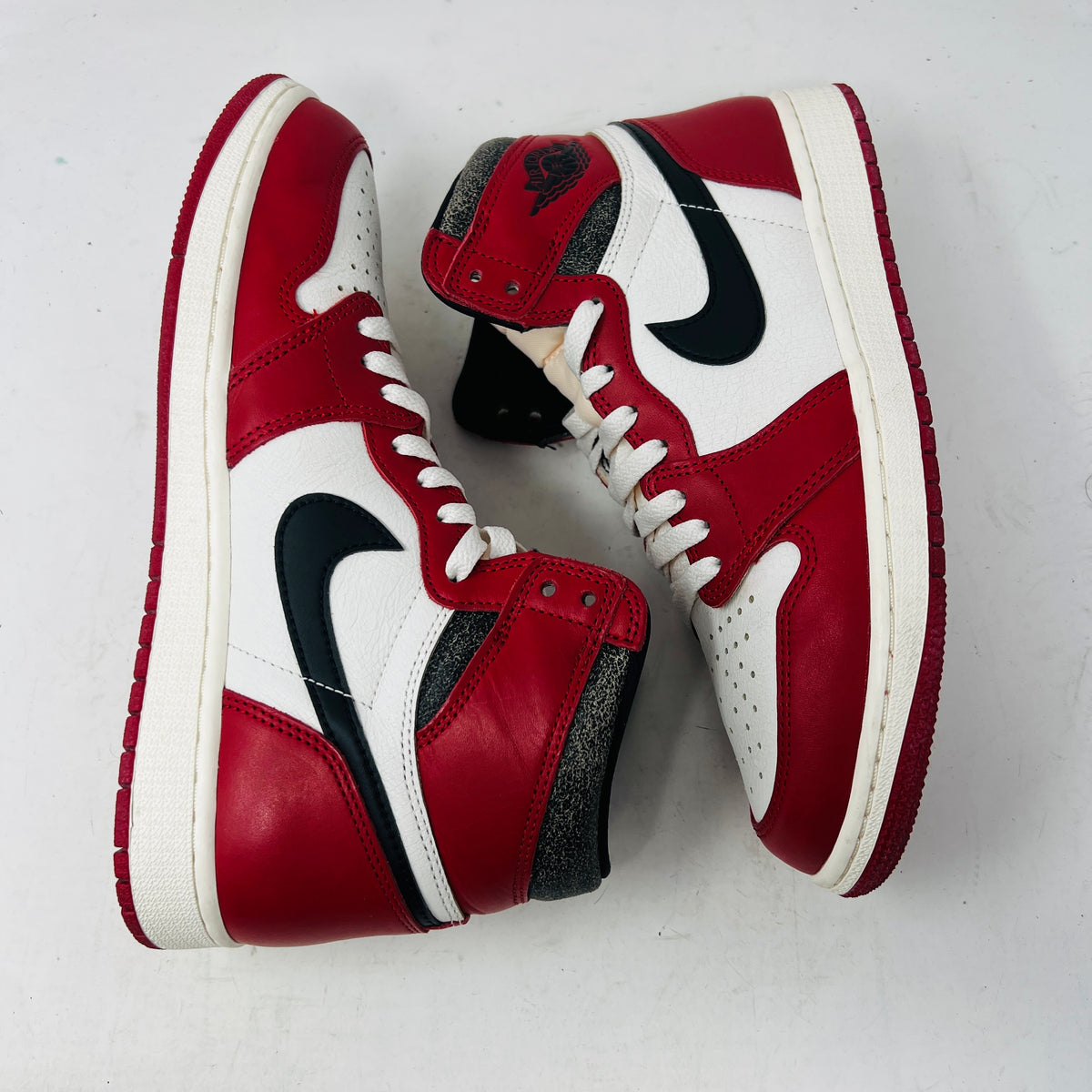 Jordan 1 Retro High OG Chicago Lost and Found