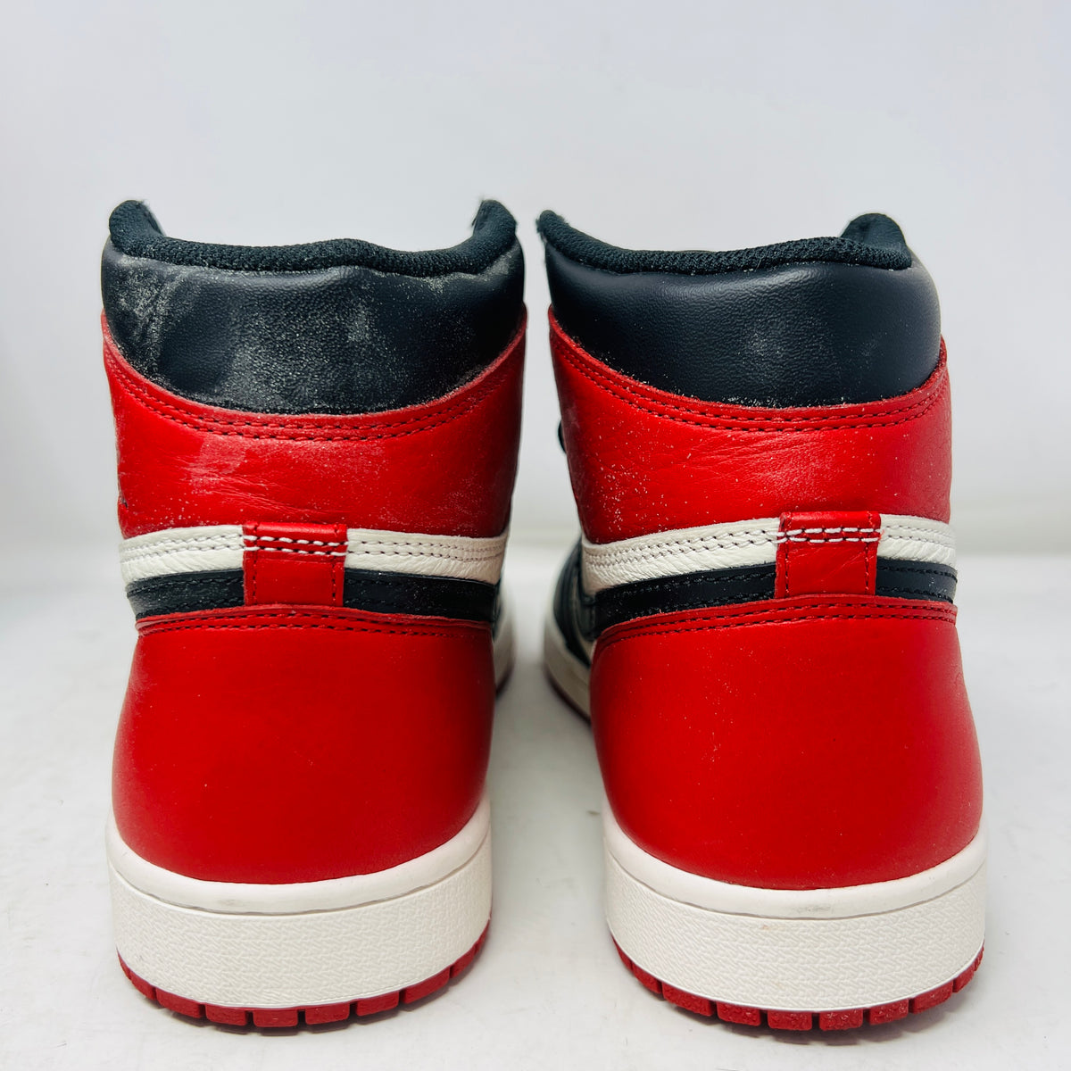 Jordan 1 Retro High Bred Toe