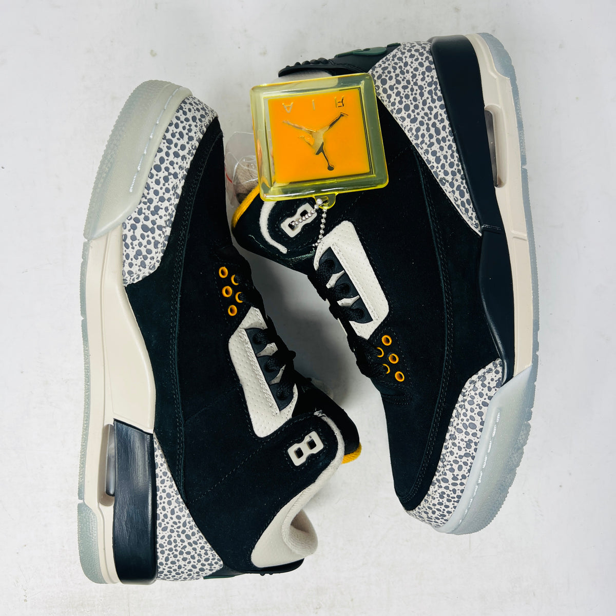 Jordan 3 Retro atmos