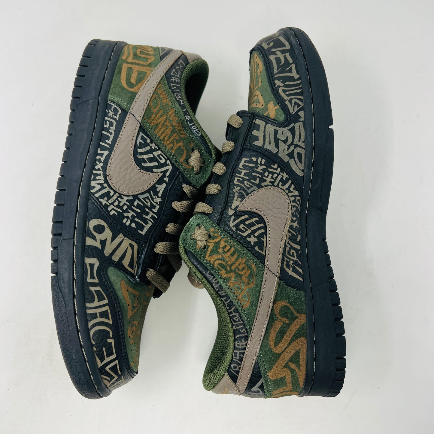 Nike SB Dunk Low Doernbecher