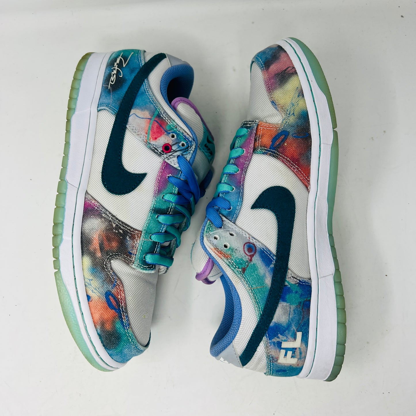 Nike SB Dunk Low Futura Laboratories Bleached Aqua