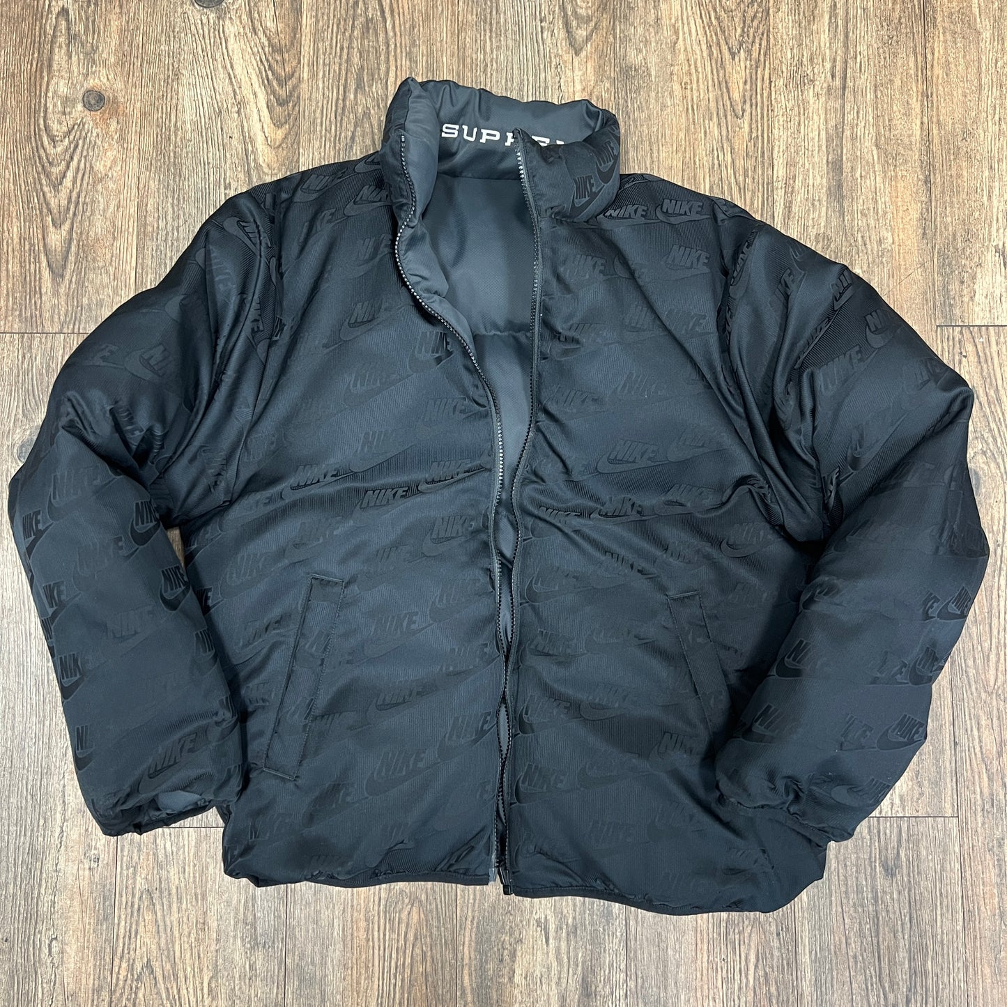 Supreme Nike Reversible Puffy Jacket Black