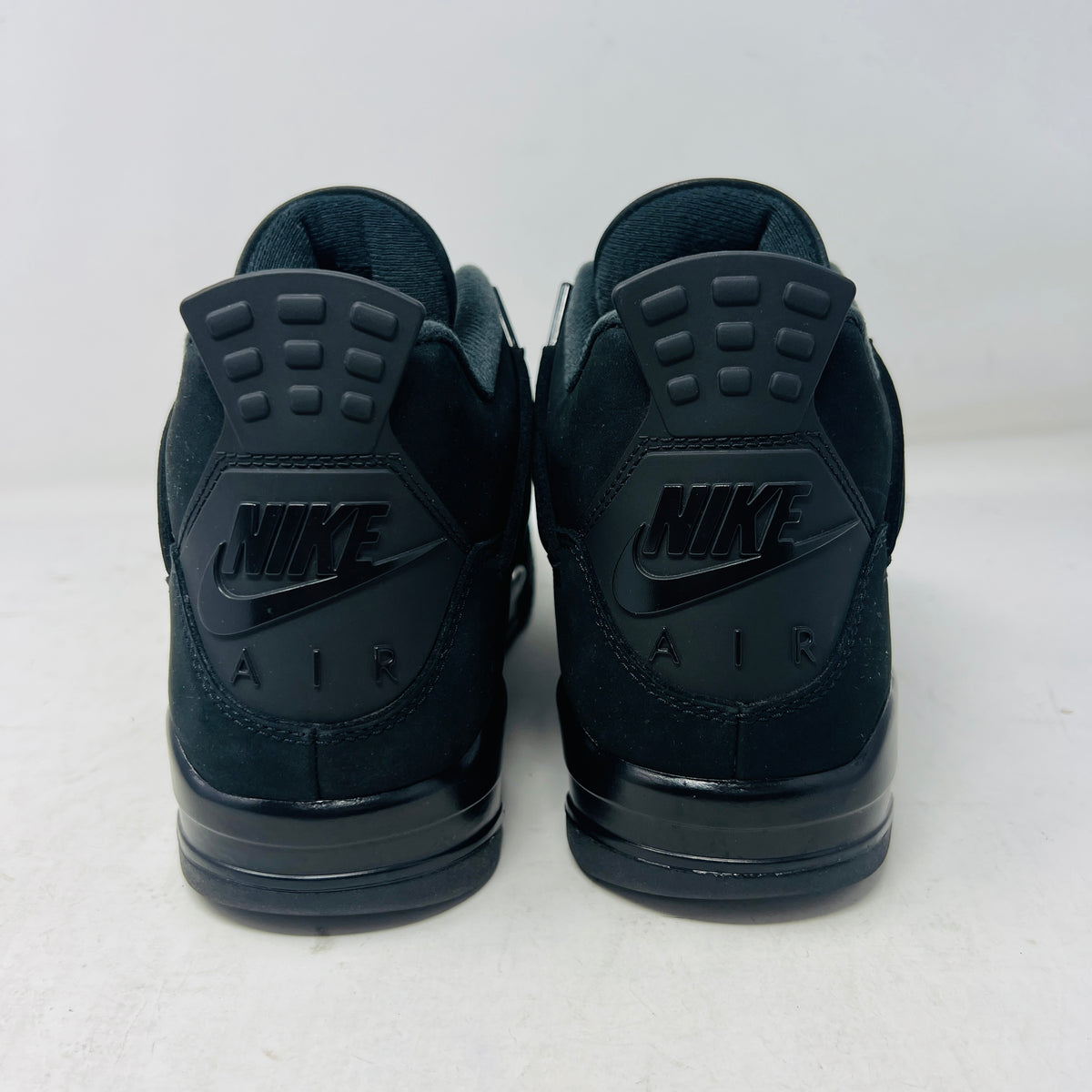 Jordan 4 Retro Black Cat (2025)