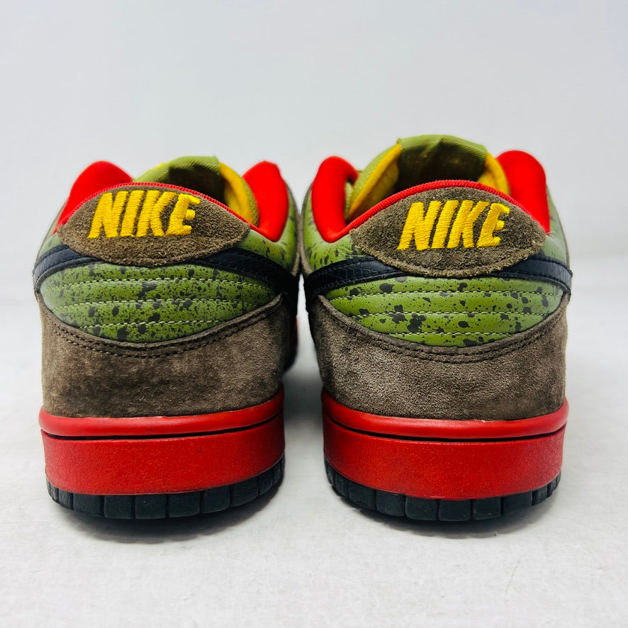 Nike SB Dunk Low Asparagus