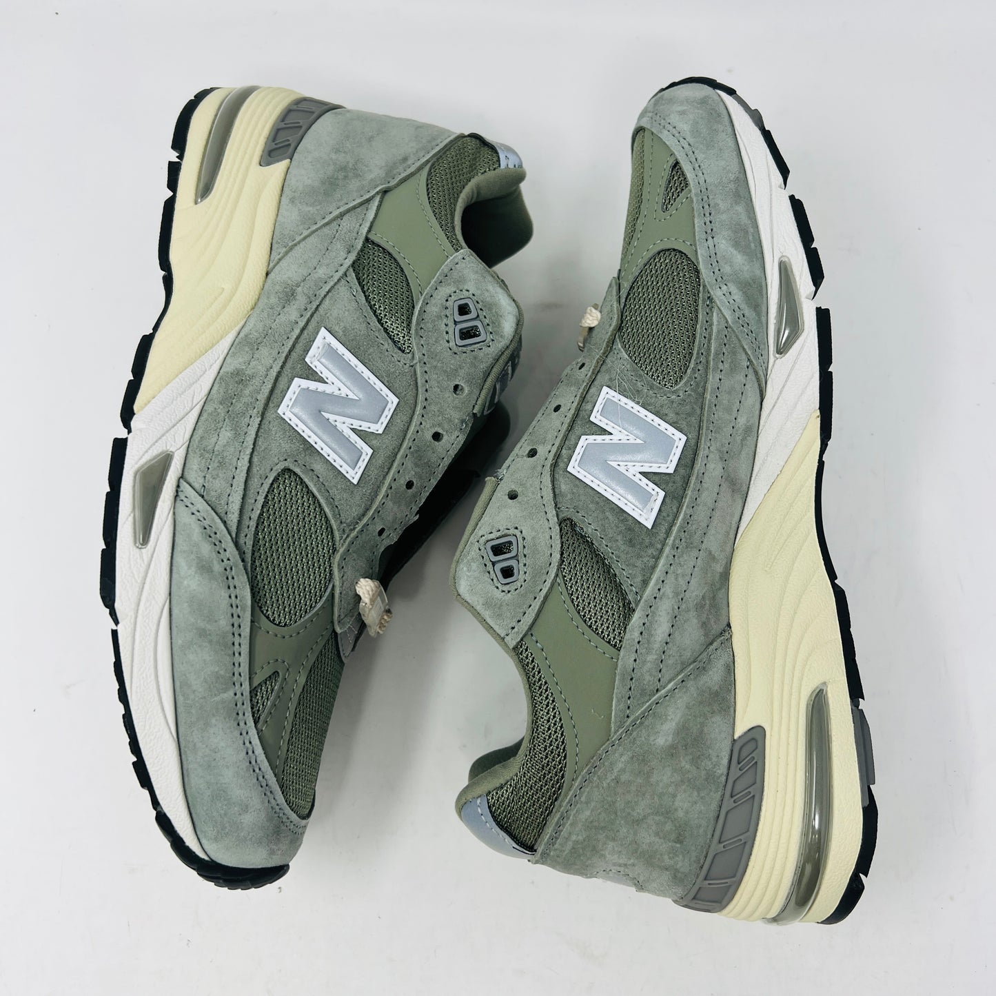 New Balance 991 MiUK Kith Vetiver
