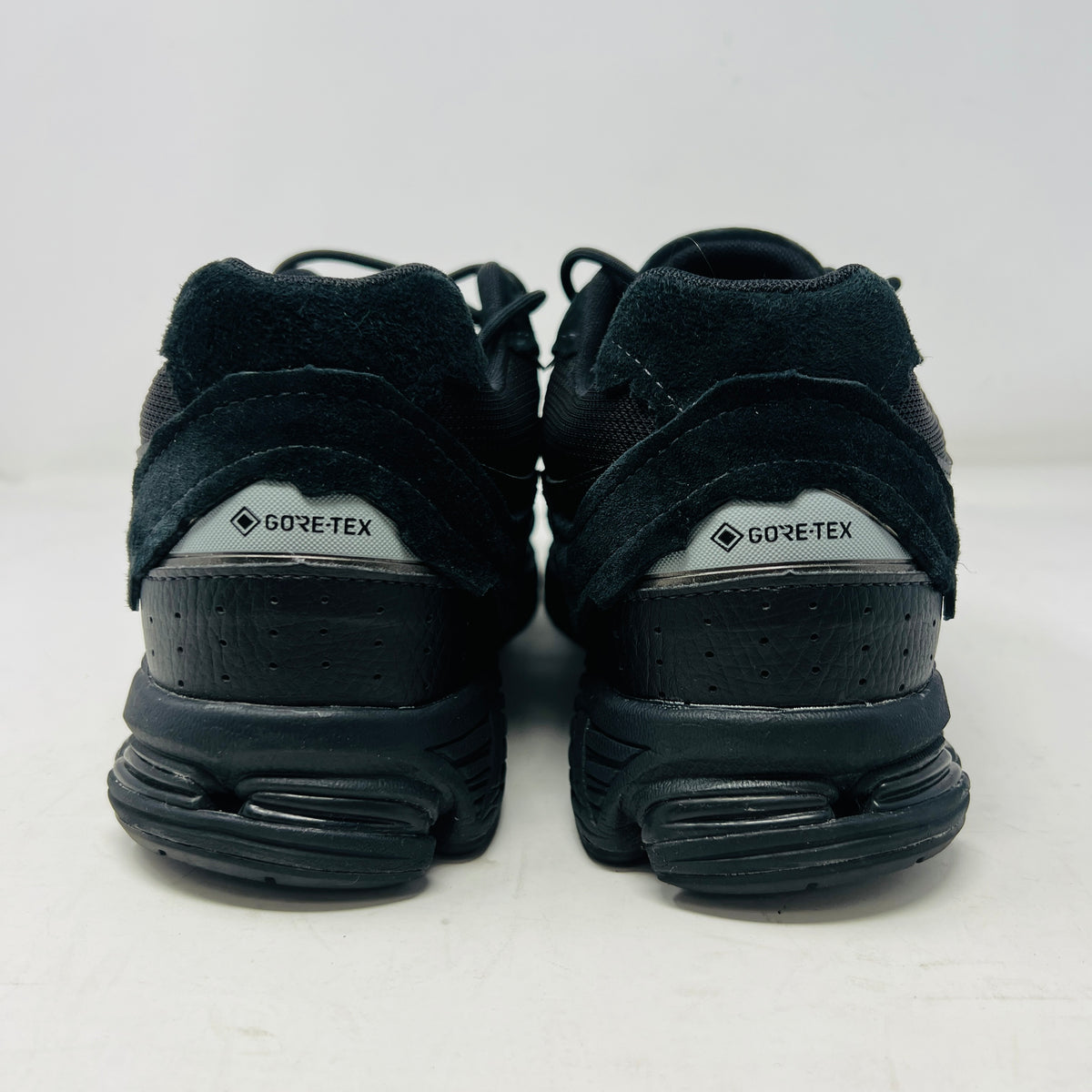 New Balance 2002R Protection Pack Black