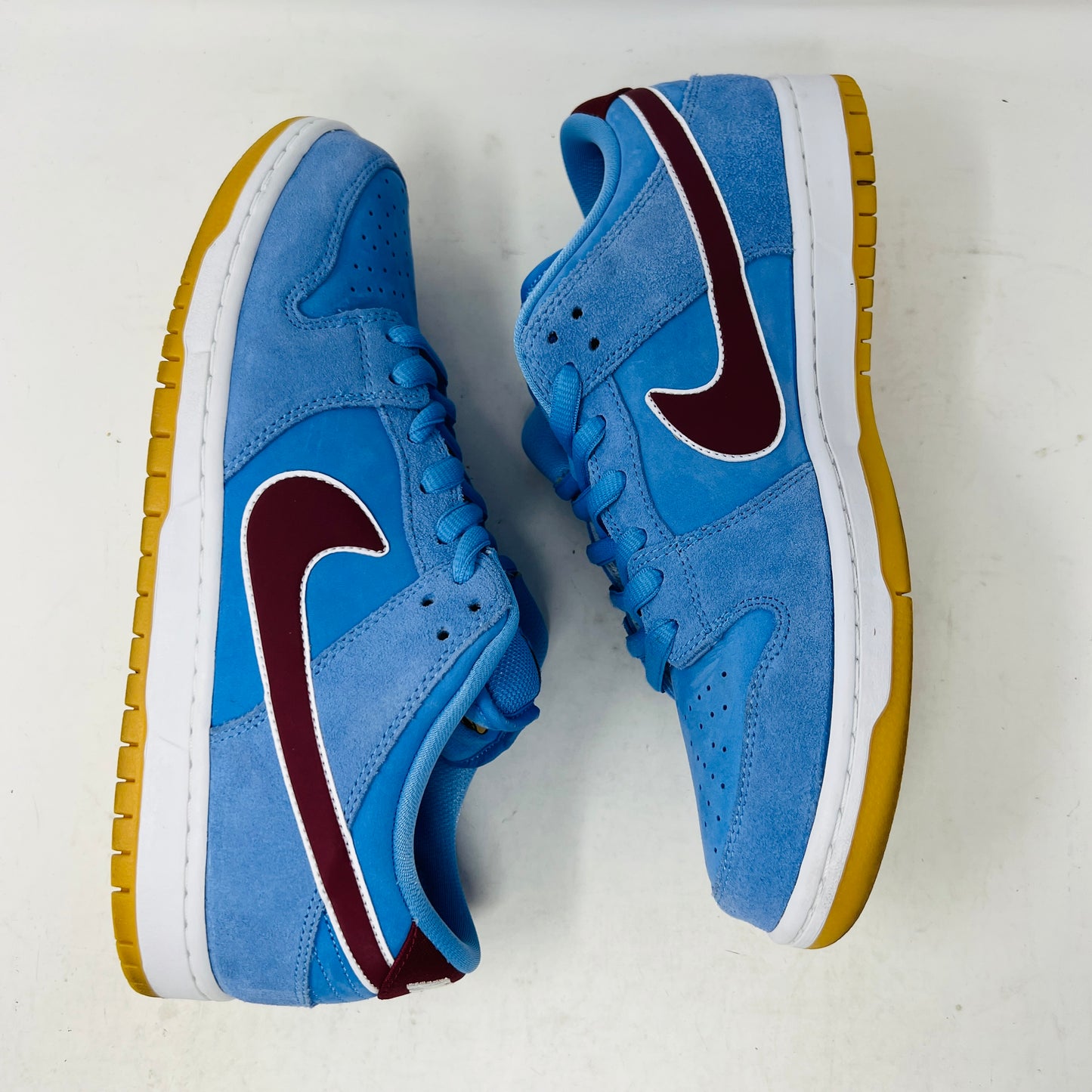 Nike SB Dunk Low Philadelphia Phillies