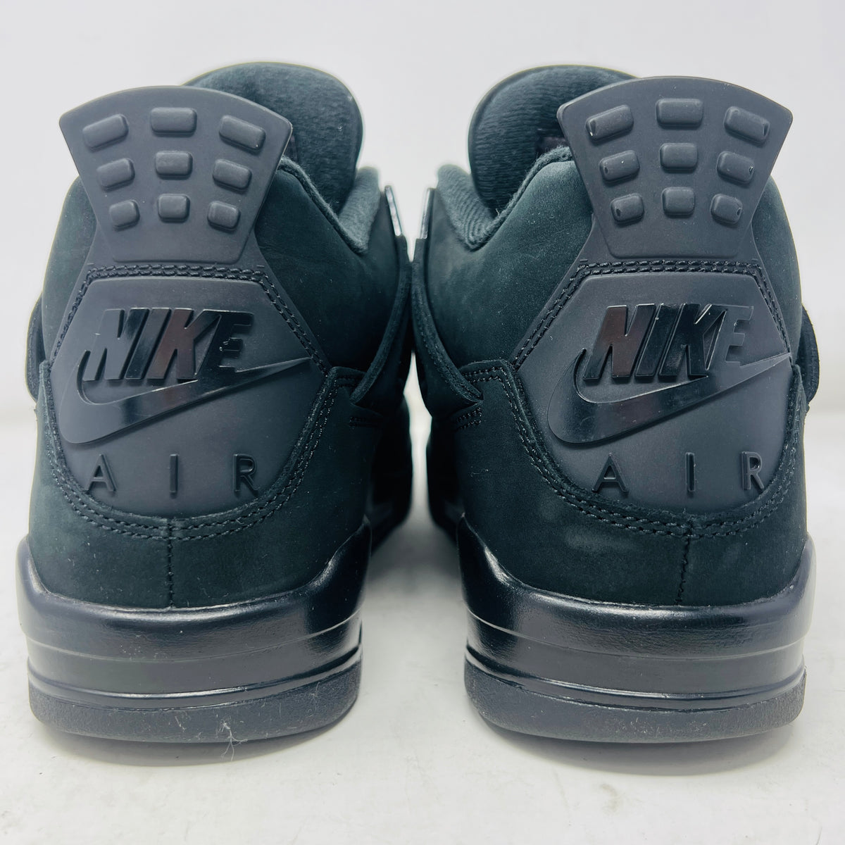 Jordan 4 Retro Black Cat (2025)