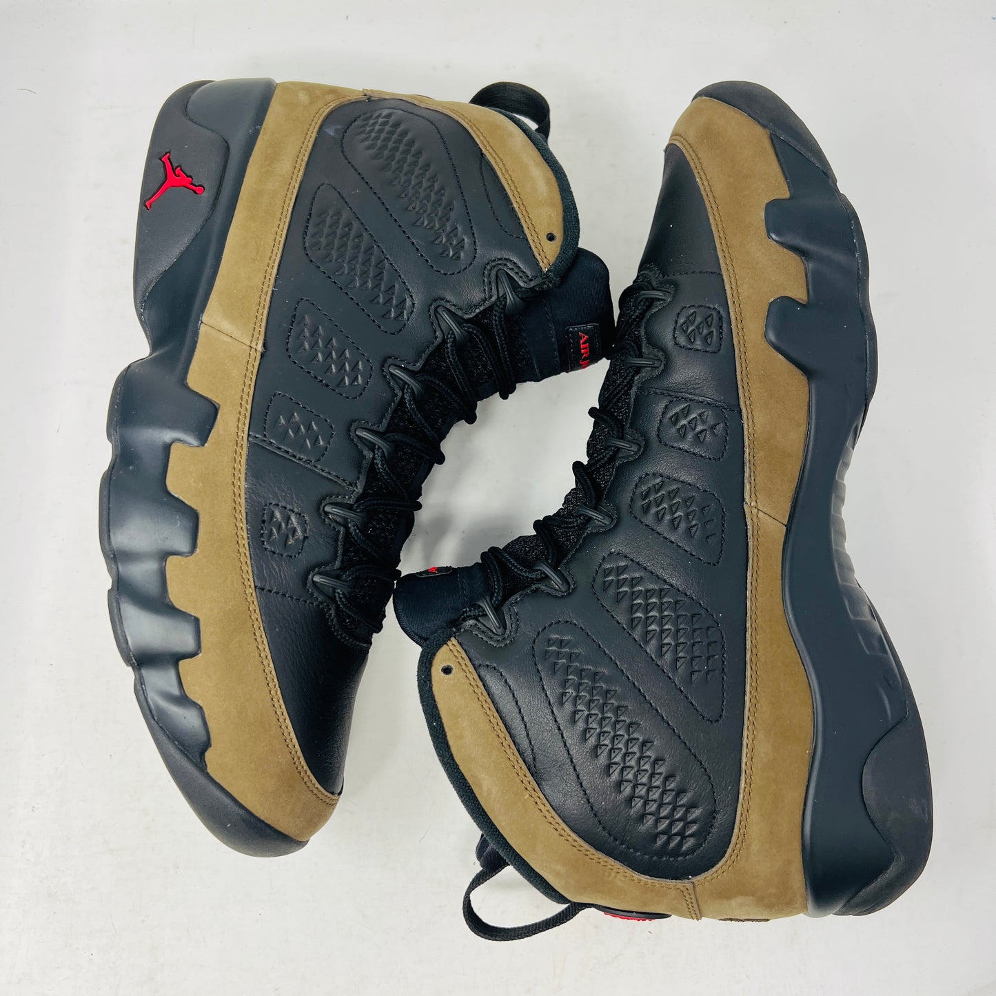 Jordan 9 Retro Olive (2024)