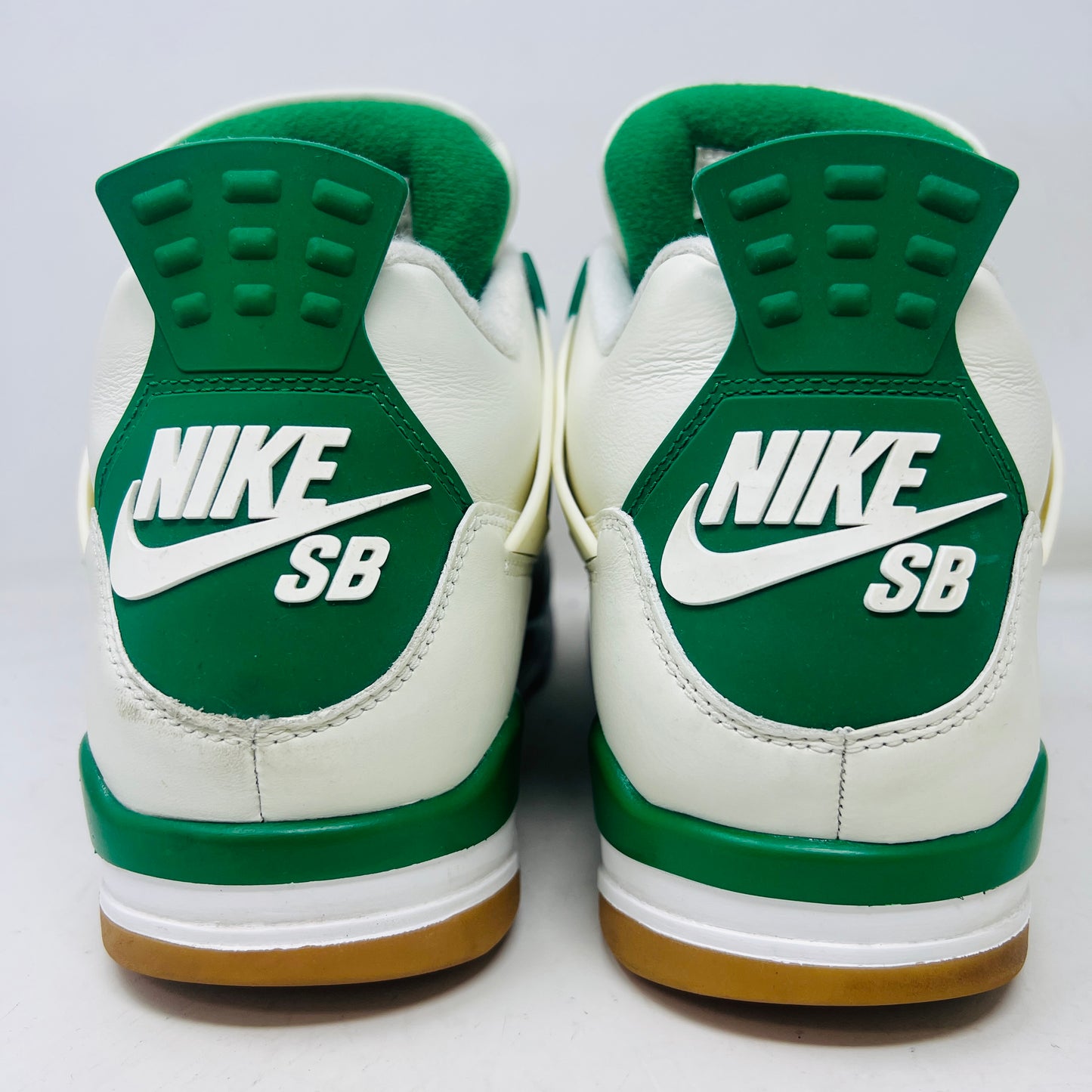 Jordan 4 Retro SB Pine Green