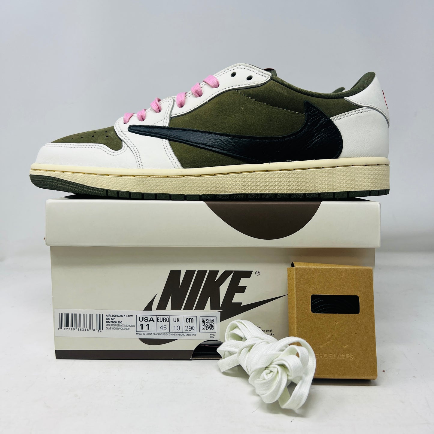 Jordan 1 Retro Low OG SP Travis Scott Medium Olive
