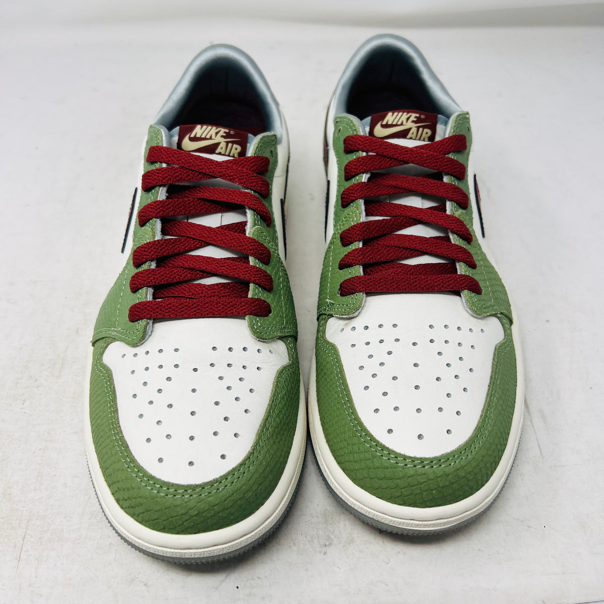 Jordan 1 Retro Low OG Year of the Dragon (2024)
