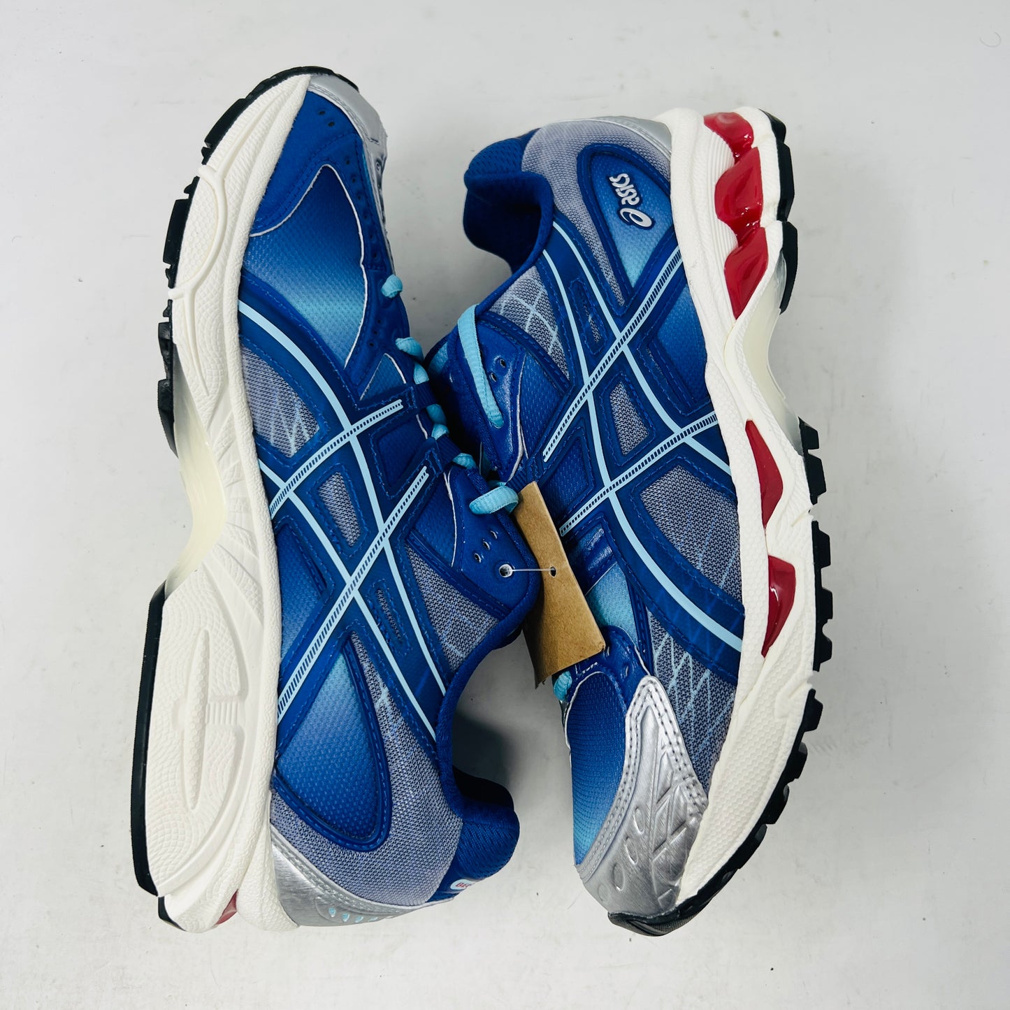 ASICS Gel-Nimbus 10.1 Kith Marvel vs. Capcom Mega Man (Comic Not Included)