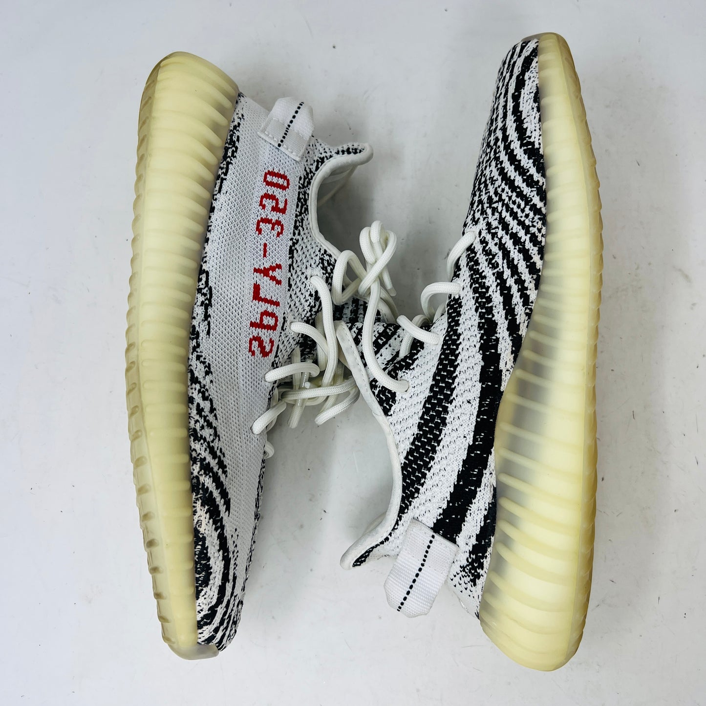 adidas Yeezy Boost 350 V2 Zebra