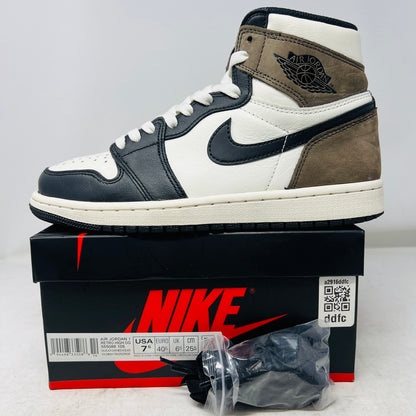 Jordan 1 Retro High Dark Mocha