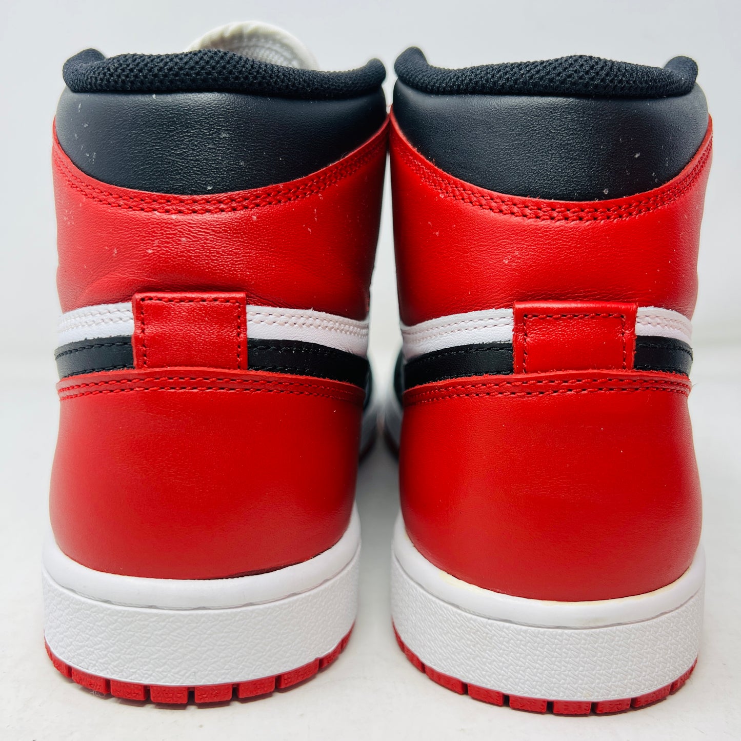 Jordan 1 Retro Black Toe (2013)