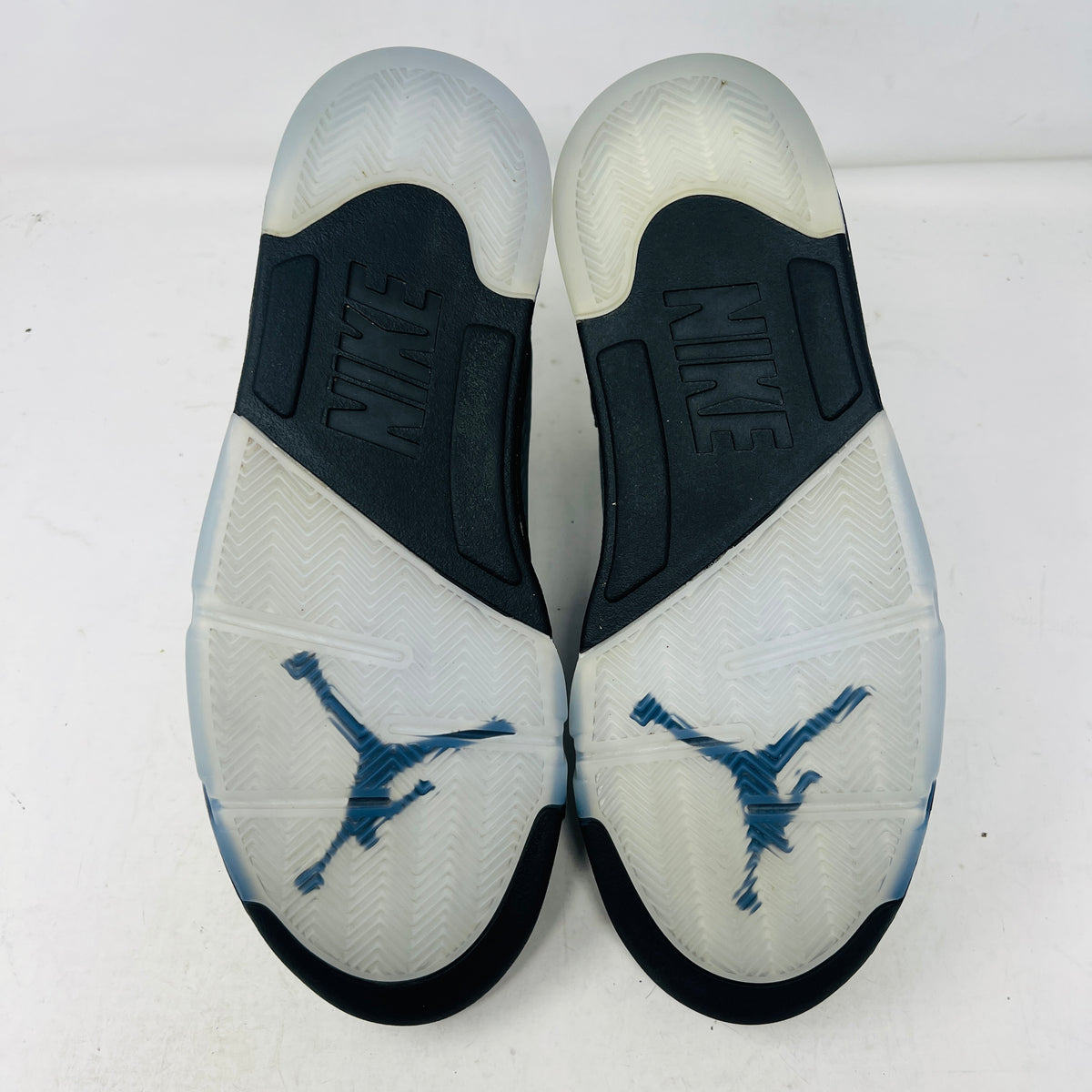 Jordan 5 Retro OG Black Metallic Reimagined