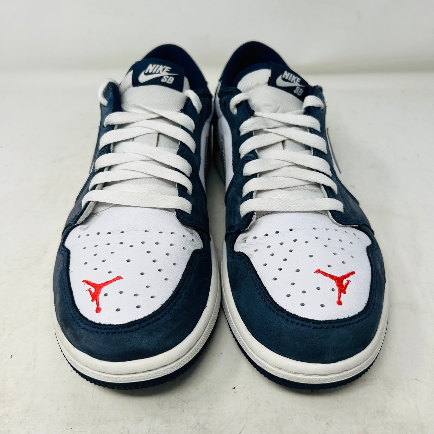 Jordan 1 Low SB Midnight Navy