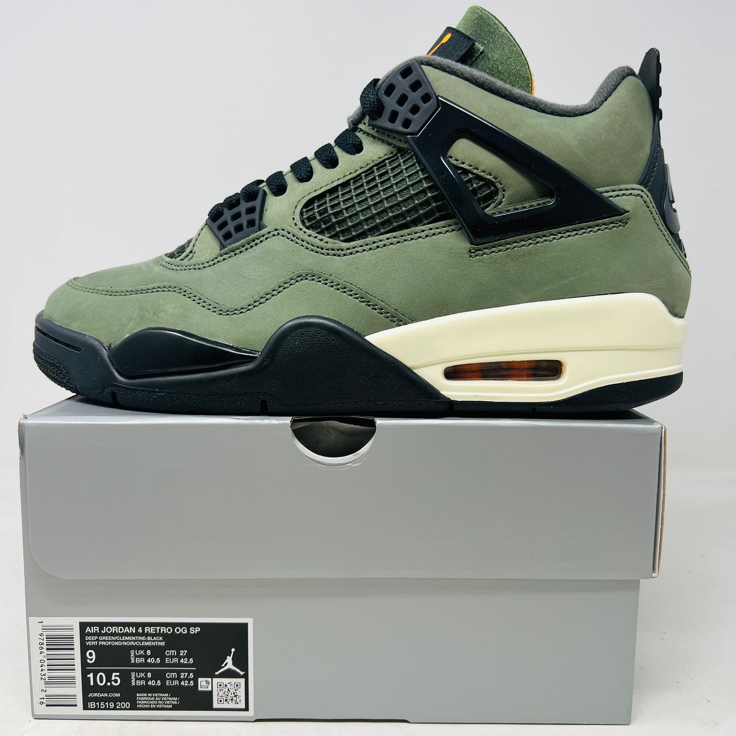 Jordan 4 Retro OG SP Undefeated (2025)