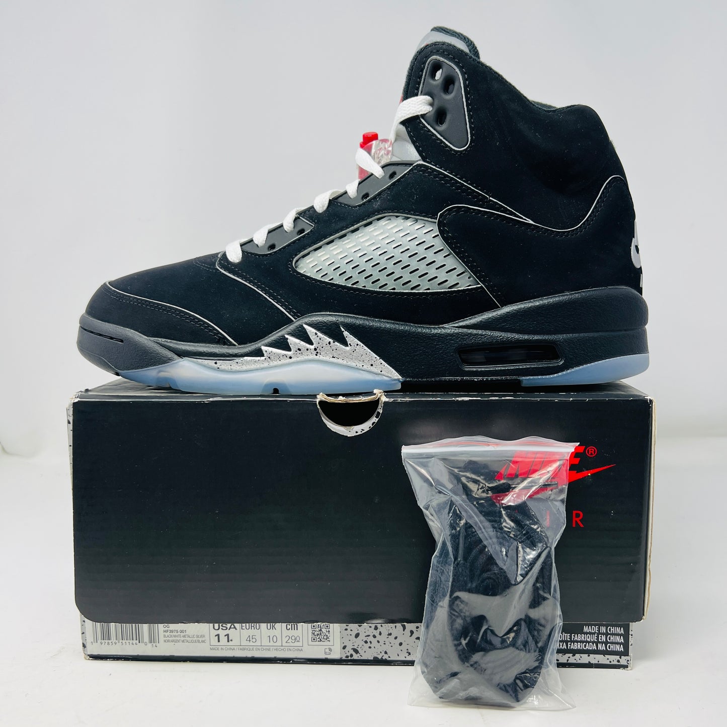 Jordan 5 Retro OG Black Metallic Reimagined