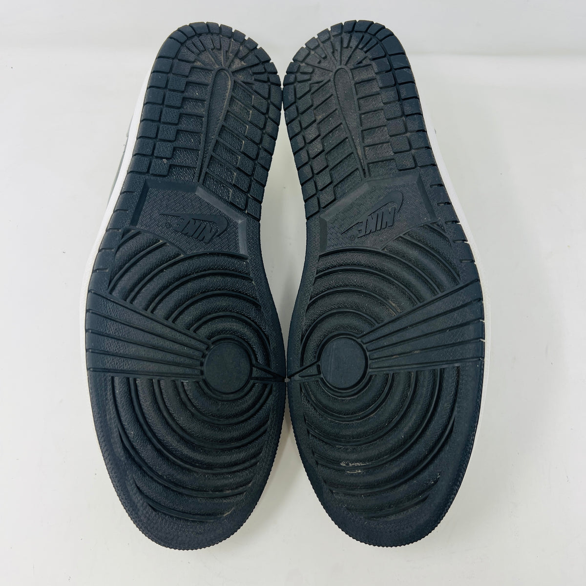Jordan 1 Retro Low OG Shadow (2024)