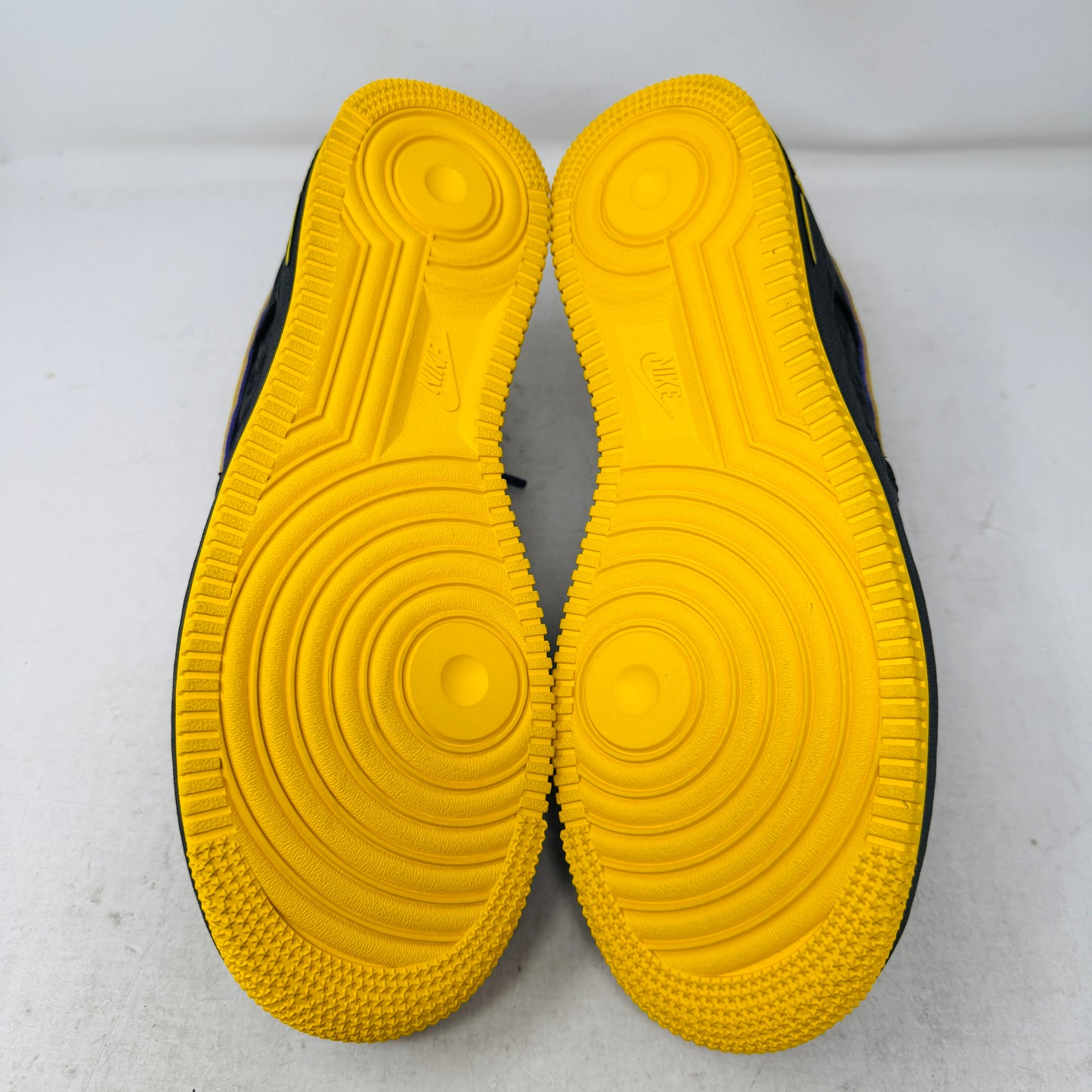 Nike Air Force 1 Low Kobe Bryant Lakers Away (Numbered Edition of 8000)