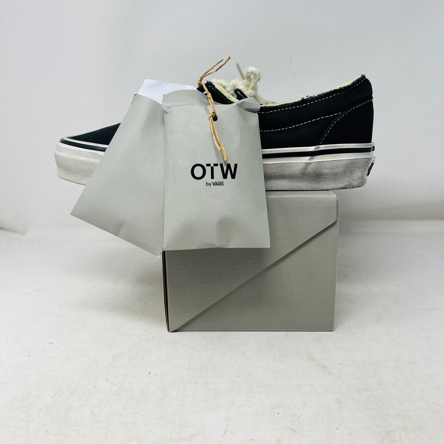 Vans OTW Era 95 DST Relic Black