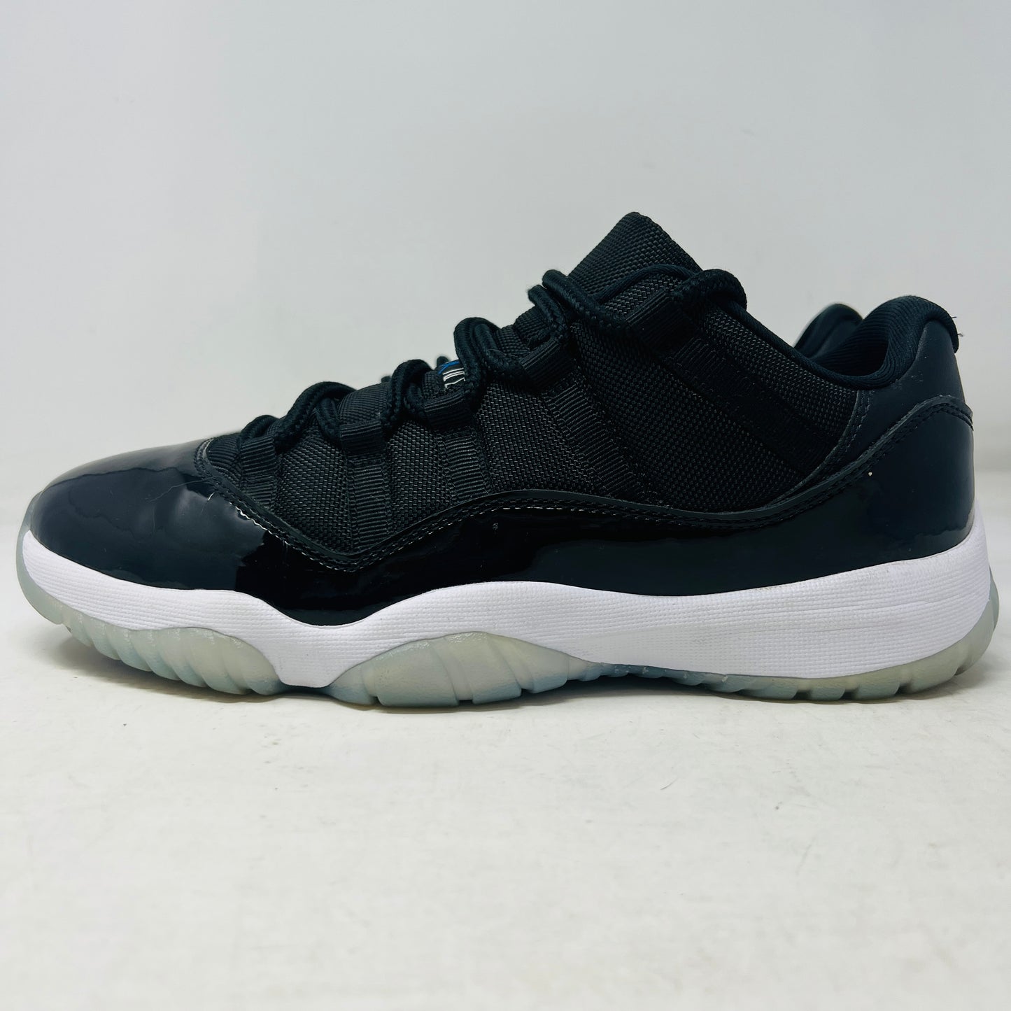 Jordan 11 Retro Low Space Jam