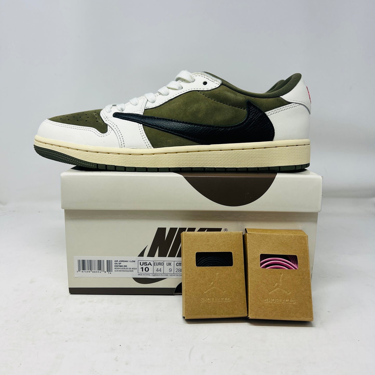 Jordan 1 Retro Low OG SP Travis Scott Medium Olive