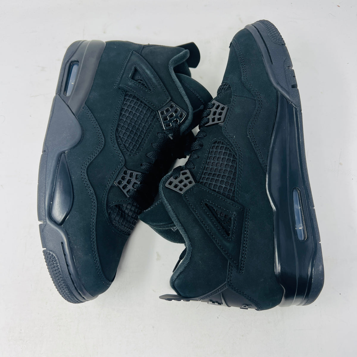 Jordan 4 Retro Black Cat (2025)