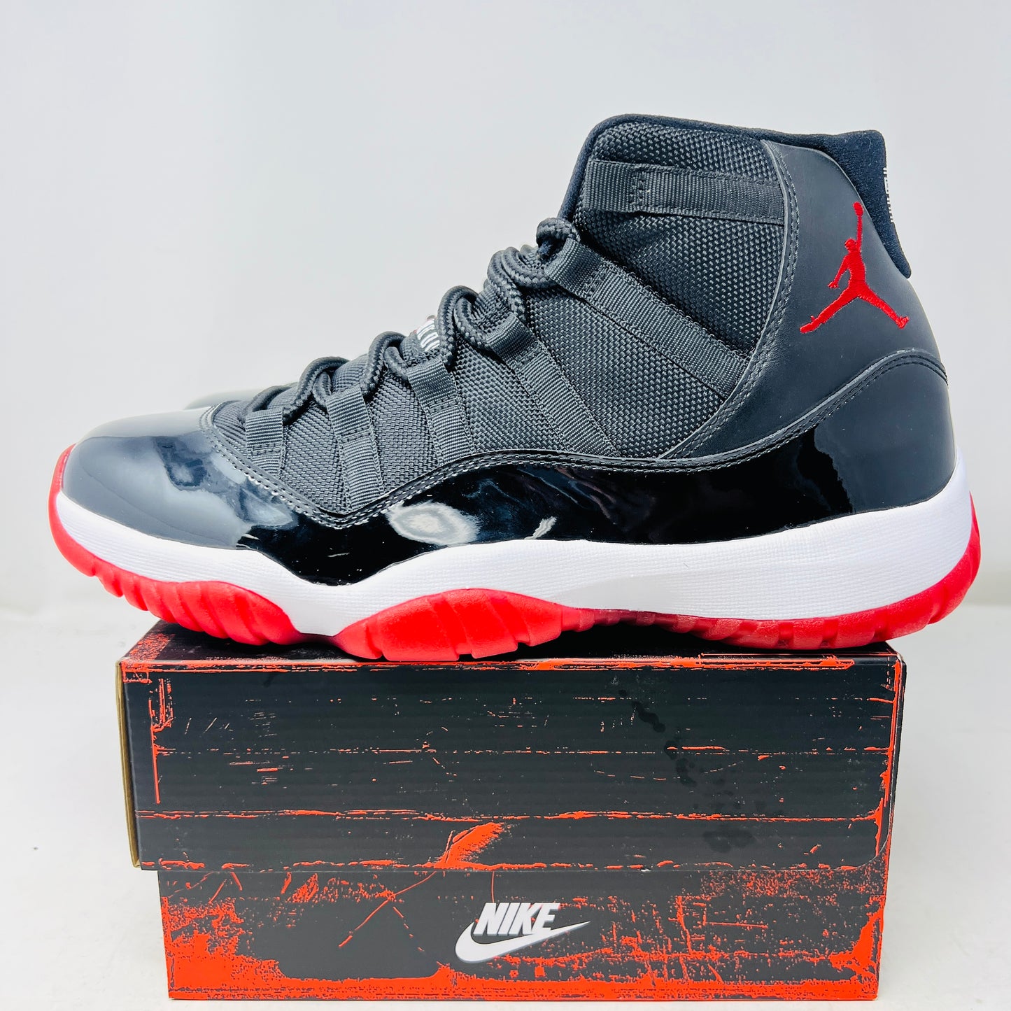 Jordan 11 Retro Playoffs (2012)