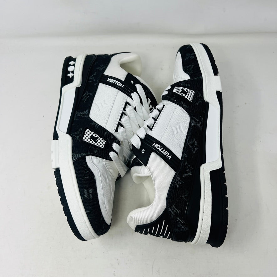 Louis Vuitton LV Trainer White Black