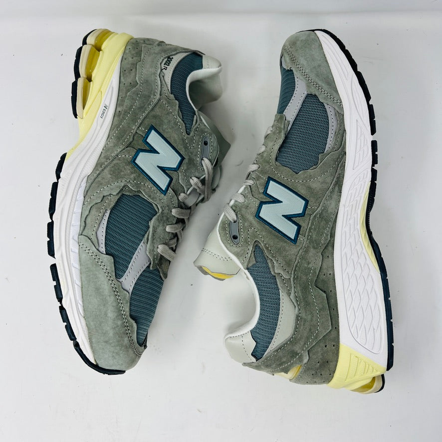New Balance 2002R Protection Pack Mirage Grey