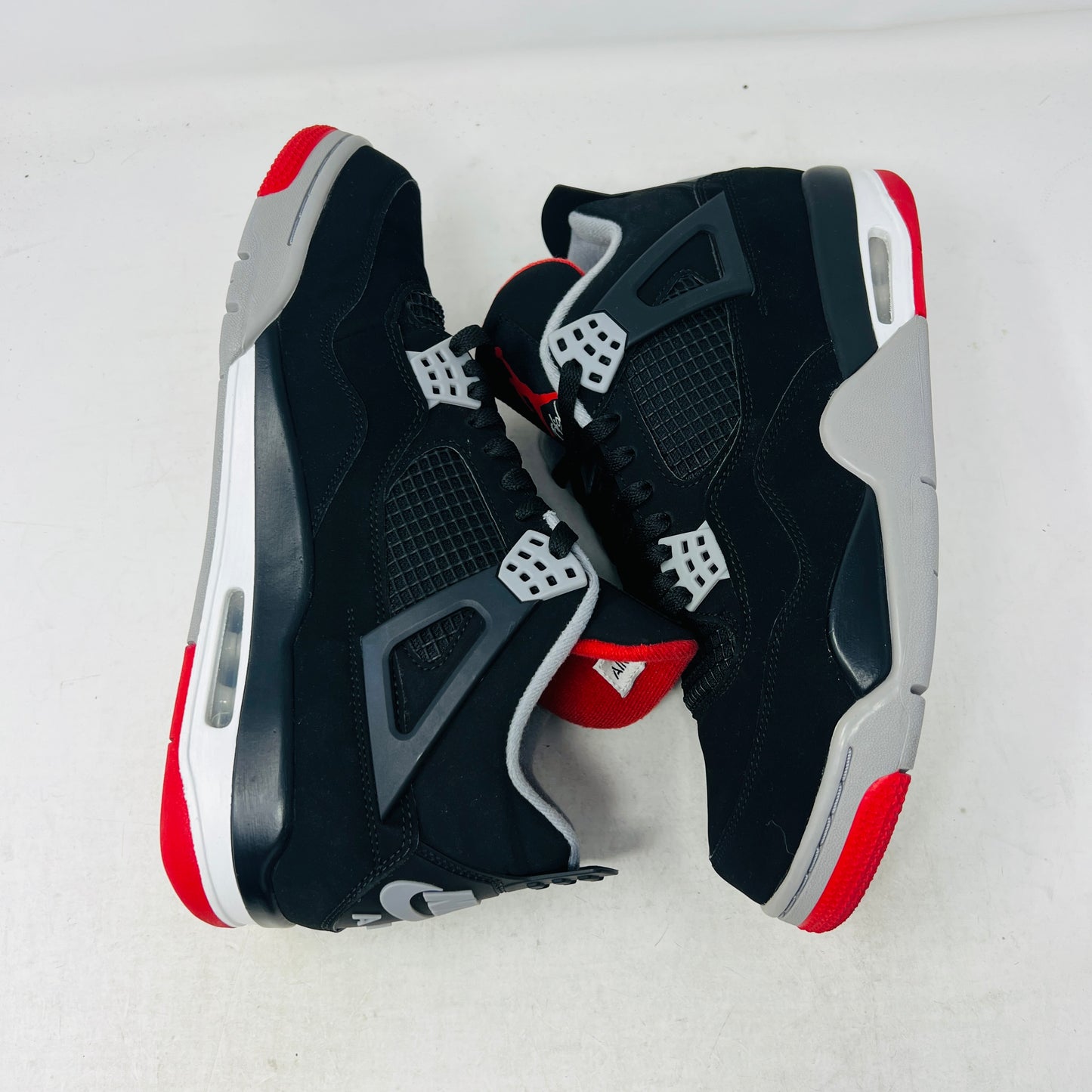 Jordan 4 Retro Bred (2019)