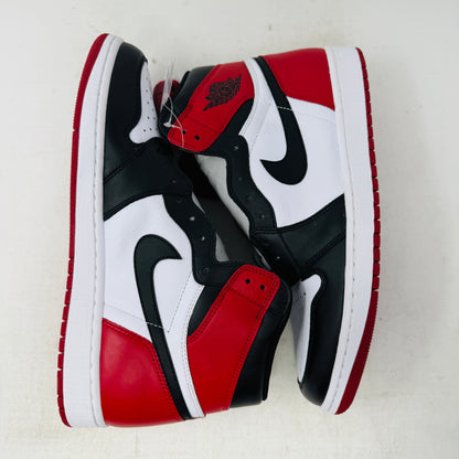 Jordan 1 Retro Black Toe (2016)