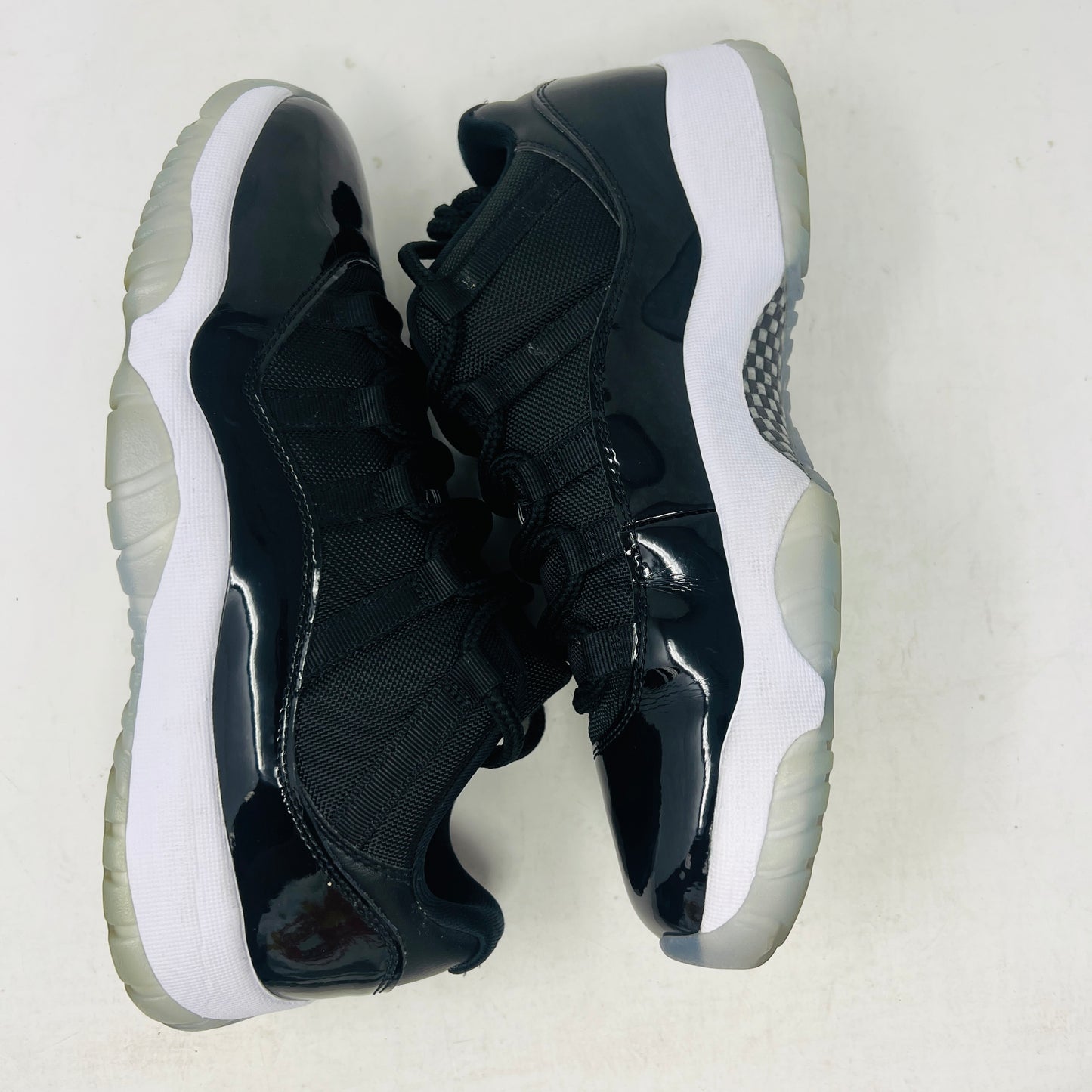 Jordan 11 Retro Low Space Jam