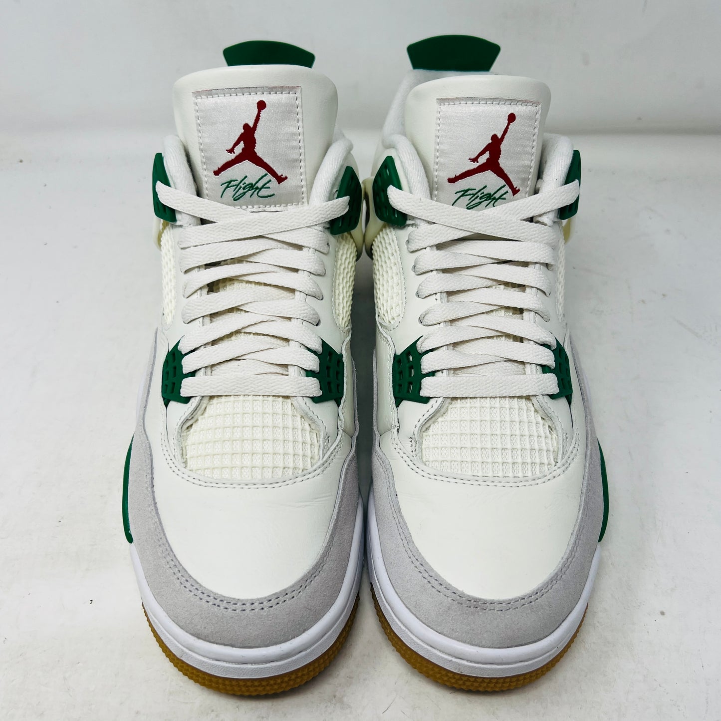 Jordan 4 Retro SB Pine Green