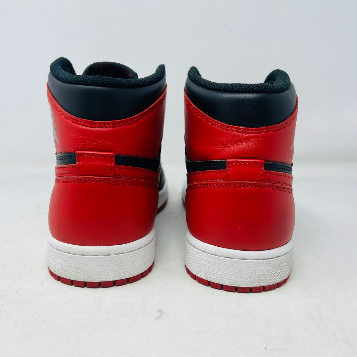 Jordan 1 Retro Bred (2013)
