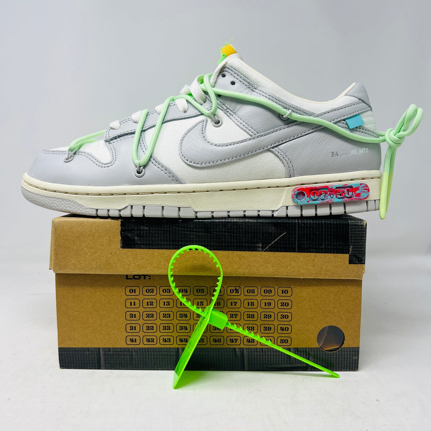 Nike Dunk Low Off-White Lot 7