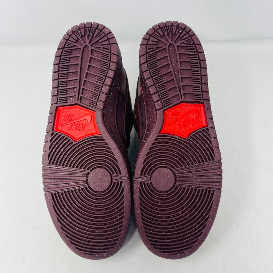 Nike SB Dunk Low City of Love Burgundy Crush