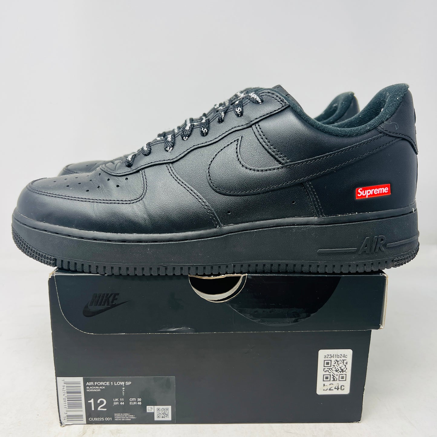 Nike Air Force 1 Low Supreme Black