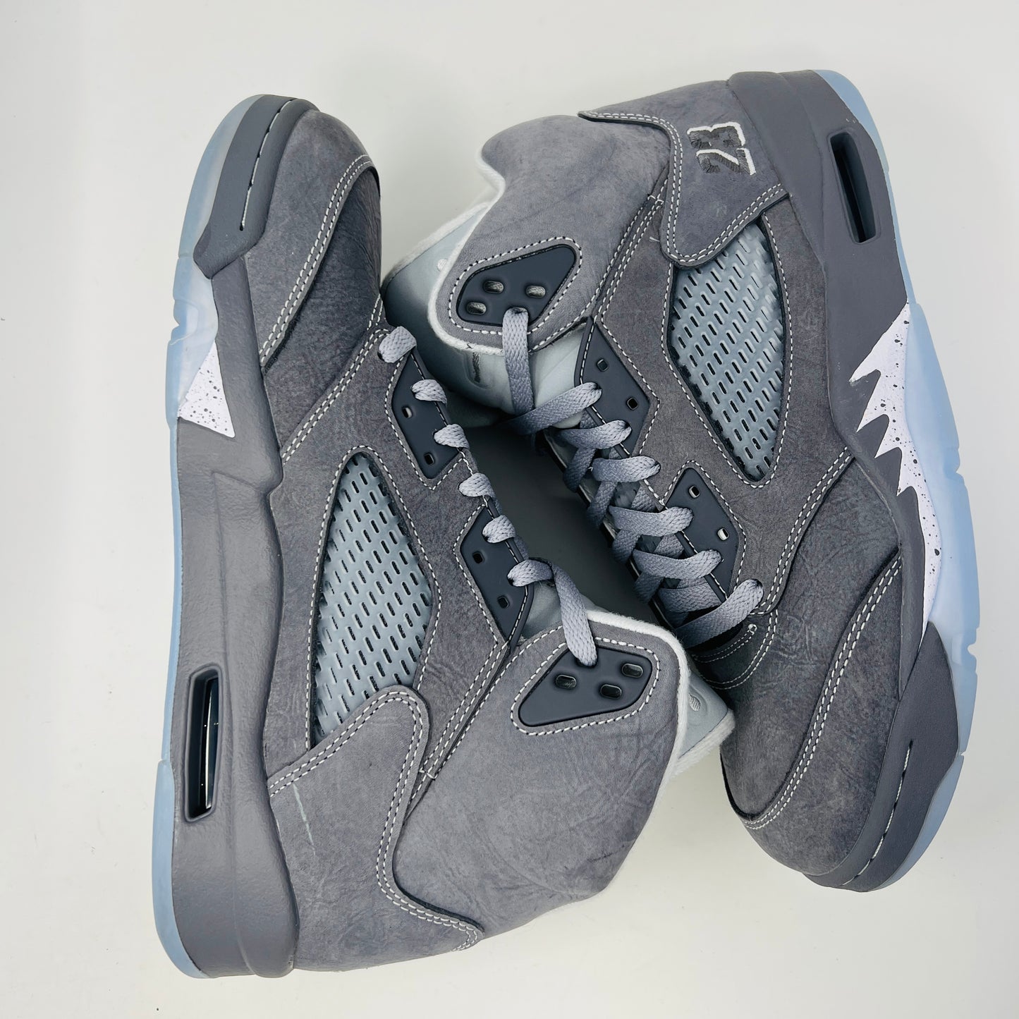 Jordan 5 Retro Wolf Grey (2026)