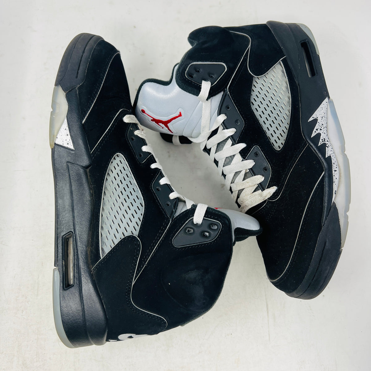Jordan 5 Retro OG Black Metallic Reimagined